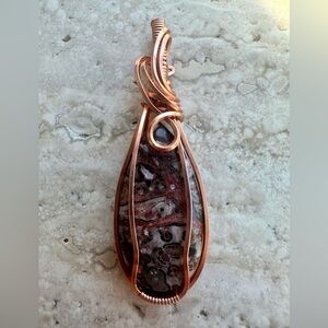 Tarnish resistant grounding copper framed leopard Jasper stone necklace pendant